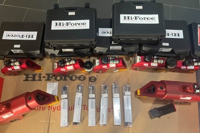 Hydraulic torque wrenches and manual torque wrenches for rent